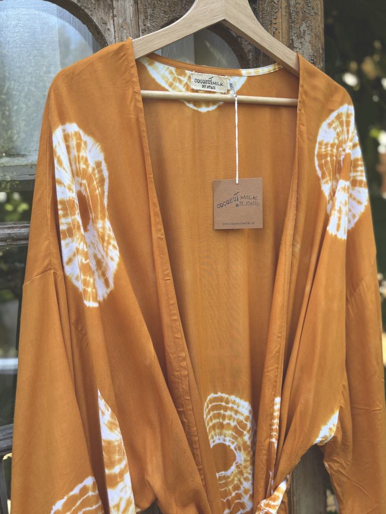 Kimono Yellow Circle Coconut milk