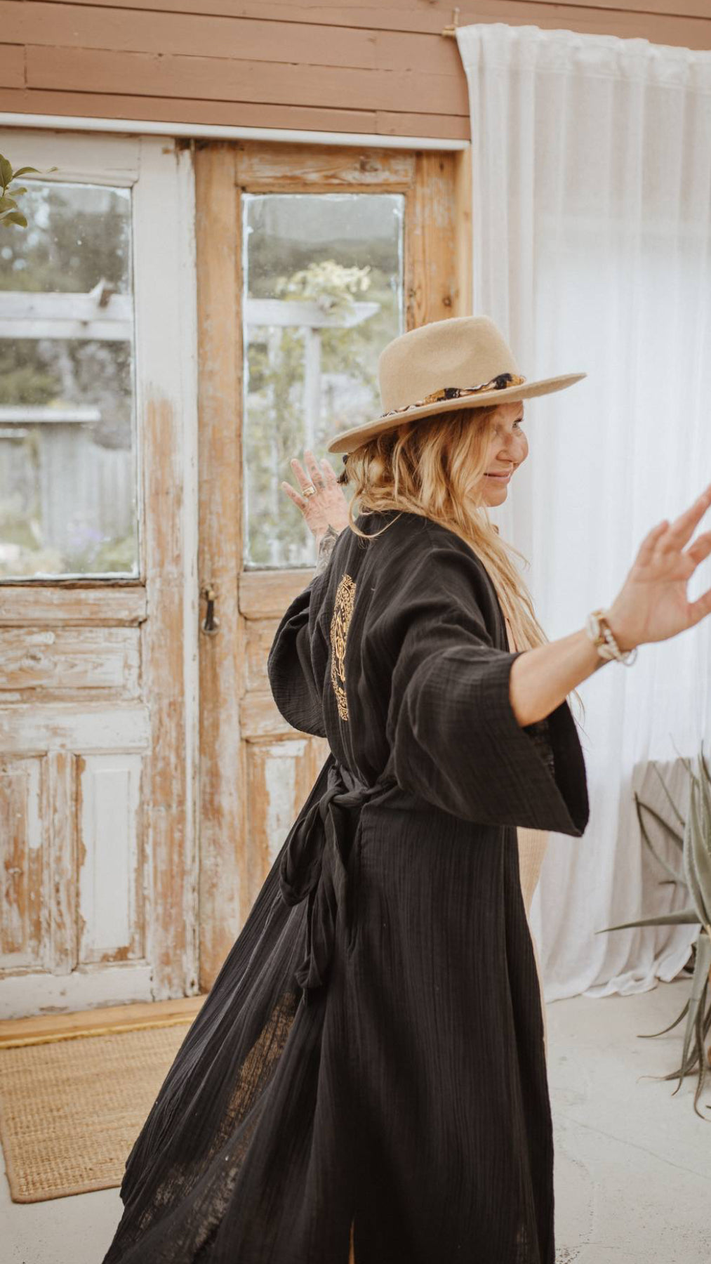 Gaia kimono svart