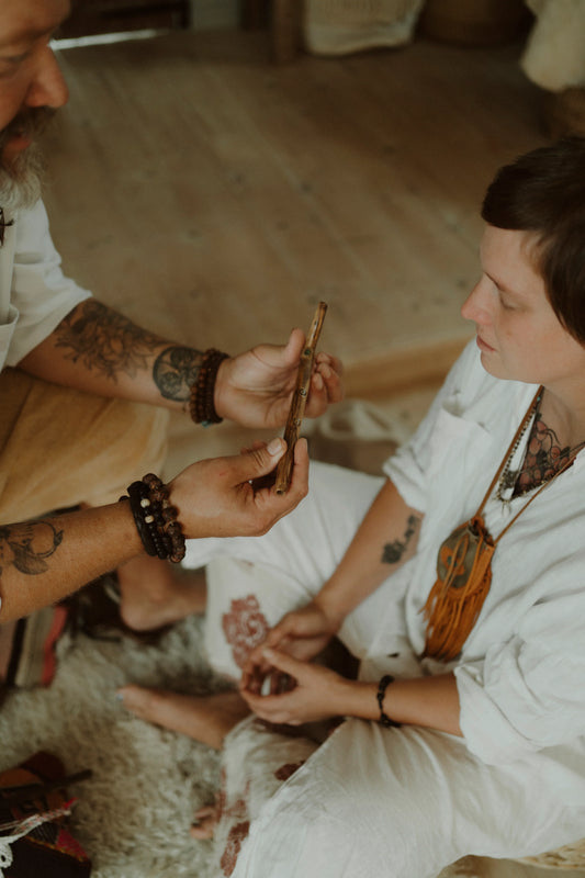 Ceremoni med Hapé & shamansk healing cirkel