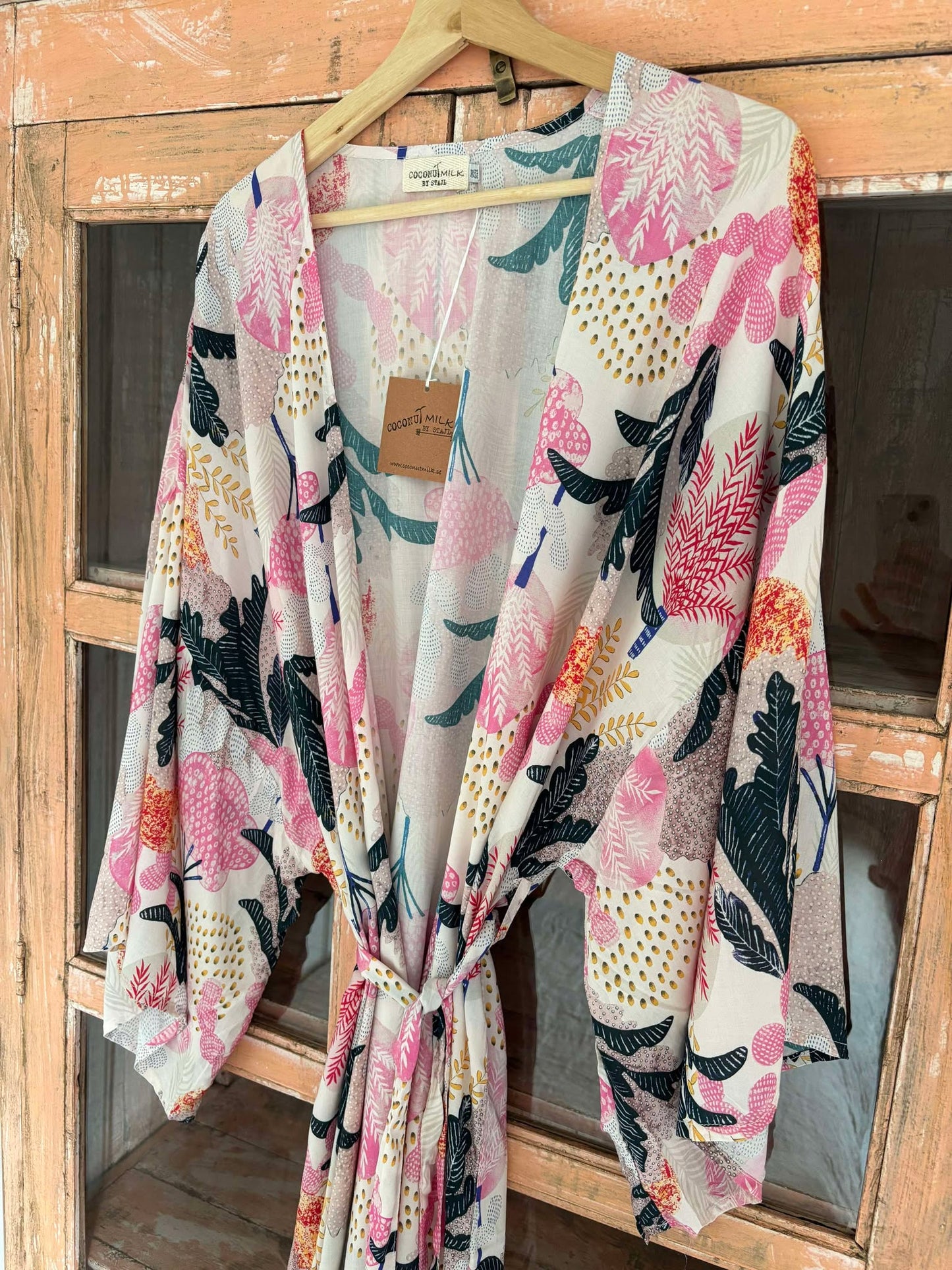 Kimono Cactus Pink Coconut milk