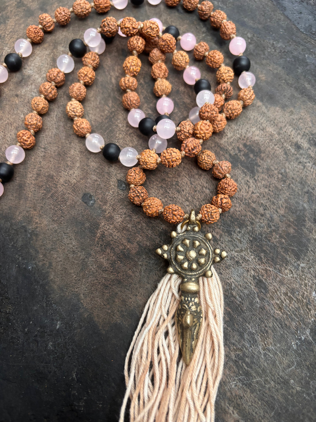 Mala - Rudraksha &amp; rosenkvarts
