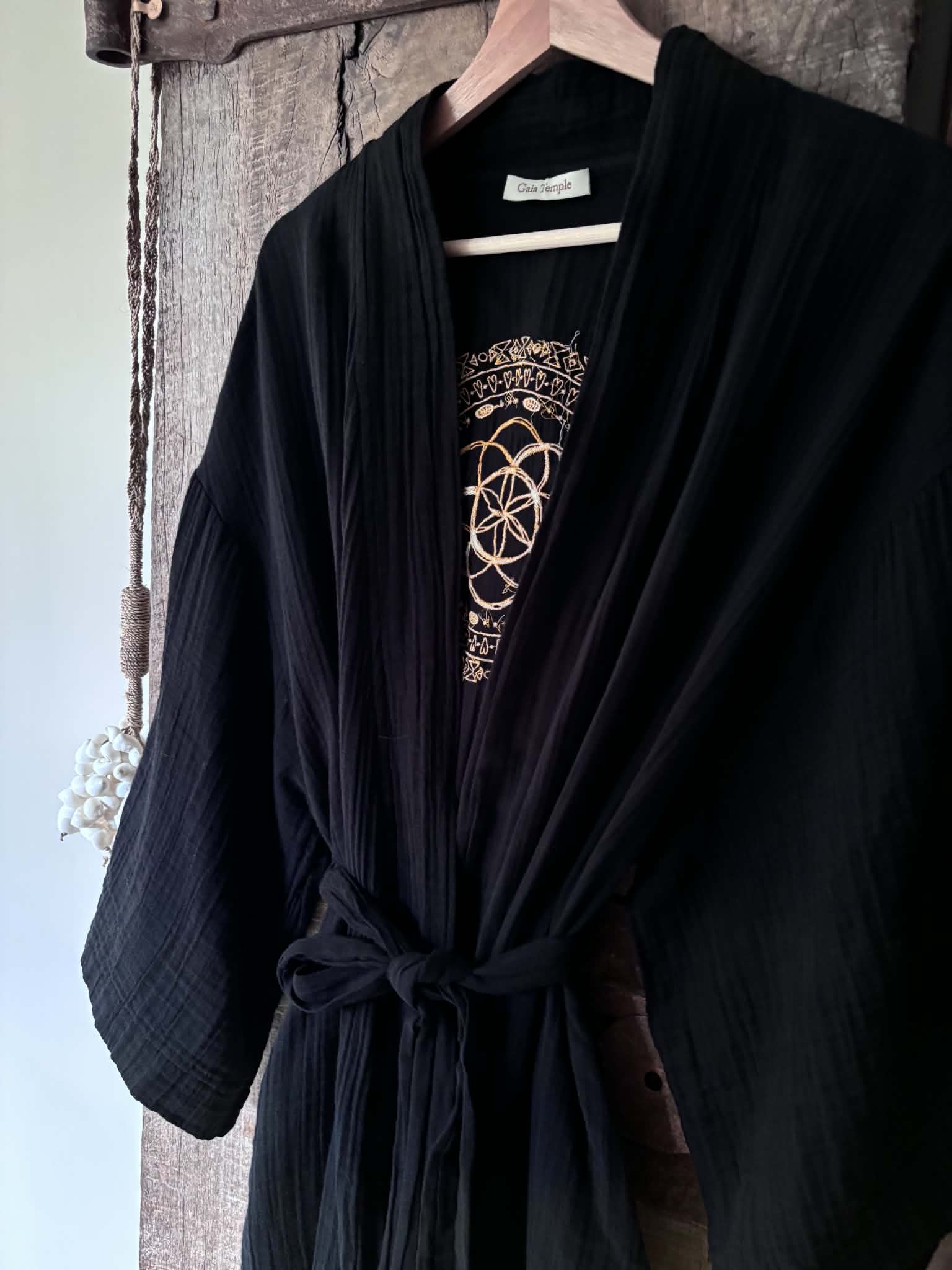 Gaia kimono svart